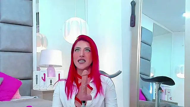 AllissaBrowm online show from February 26, 11:37 pm