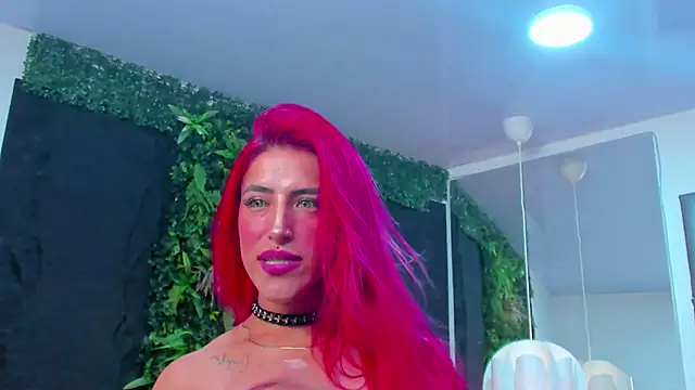 Snapshot of AllissaBrowm chatting on March 6, 7:21 pm AllissaBrowm online show from March 6, 7:21 pm