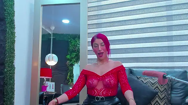 Snapshot of AllissaBrowm chatting on March 10, 3:17 pm AllissaBrowm online show from March 10, 3:17 pm