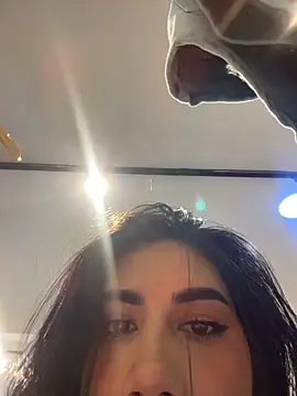 Snapshot of clarachanelricek chatting on January 31, 8:18 pm clarachanelricek online show from January 31, 8:18 pm