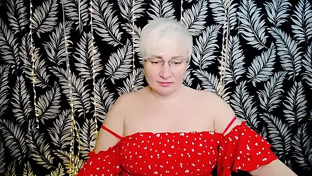 Snapshot of Olivia_playful chatting on May 14, 10:11 am Olivia playful online show from May 14, 10:11 am