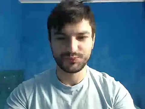 Snapshot of alex_blu chatting on January 14, 9:09 pm alex blu online show from January 14, 9:09 pm