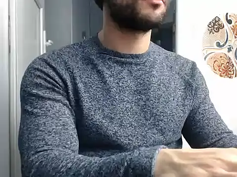 Snapshot of alex_blu chatting on January 19, 6:50 am alex blu online show from January 19, 6:50 am