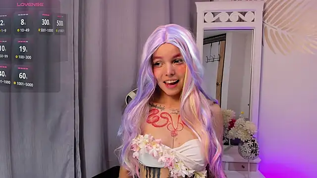 dianebleu online show from January 9, 6:48 am