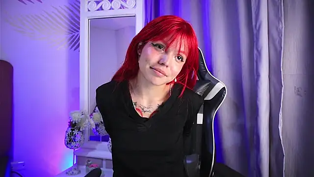 dianebleu online show from January 21, 6:33 am