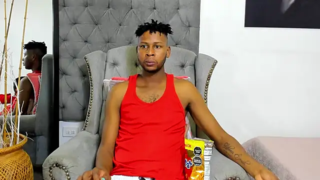 santhi lee online show from March 4, 2:17 am