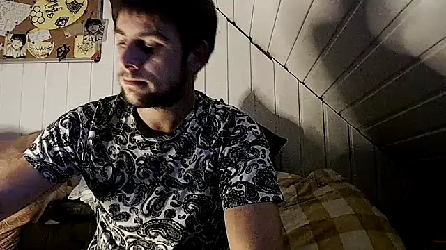 Snapshot of Youngtimer_1997 chatting on October 23, 6:02 am Youngtimer 1997 online show from October 23, 6:02 am