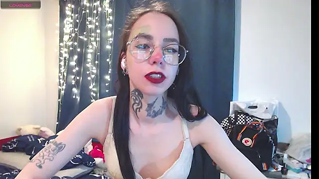  Sweet Mary 21 online show from March 21, 8:28 am