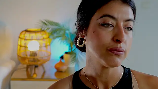 anabelcurvy online show from October 15, 1:44 pm