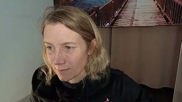 Snapshot of Lola_Belgium chatting on April 14, 2:12 pm Lola Belgium online show from April 14, 2:12 pm