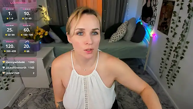 Karinella x online show from March 10, 3:56 am