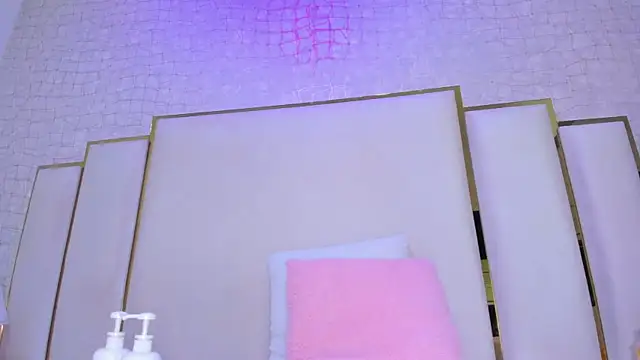 paola rodriguez online show from May 16, 11:53 am