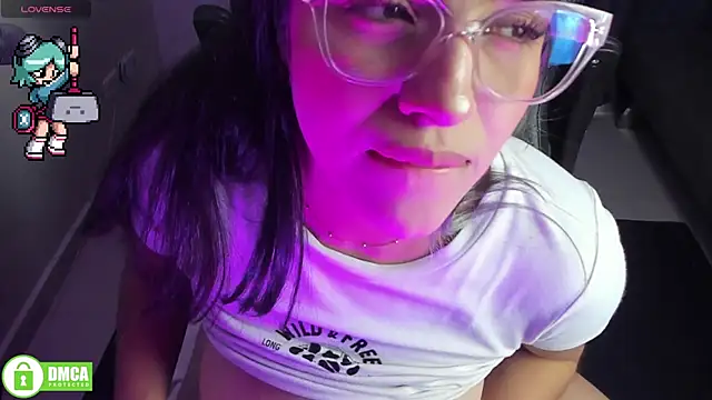 Roxy clark online show from May 16, 10:36 am