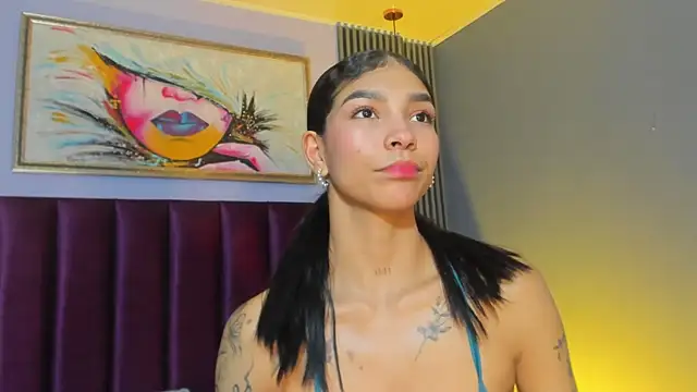 LauraAristizabal online show from May 1, 11:42 pm