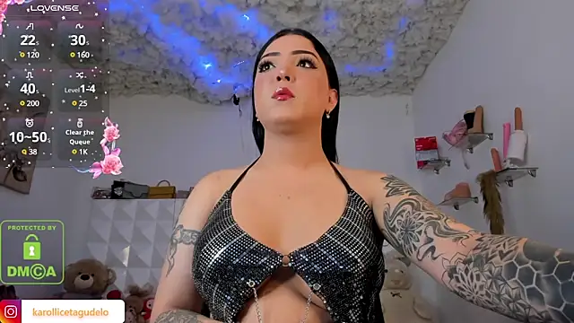 Snapshot of Karol_Green_Motorcycle chatting on January 7, 7:52 am Karol Green Motorcycle online show from January 7, 7:52 am