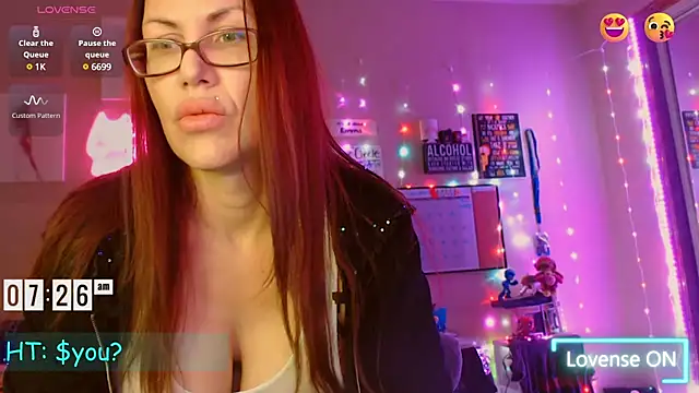 EmmaIsHere online show from January 8, 2:25 pm