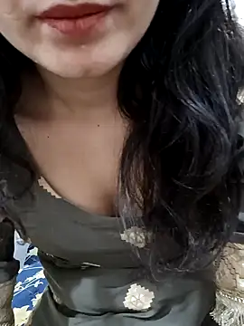 CuteSarikaLIVE online show from February 13, 4:32 am