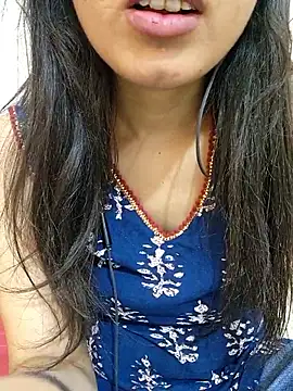 CuteSarikaLIVE online show from May 1, 4:06 am