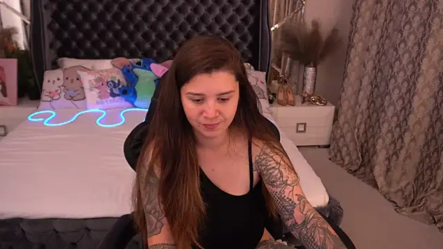 Snapshot of AmellyMilly chatting on September 26, 12:42 pm AmellyMilly online show from September 26, 12:42 pm