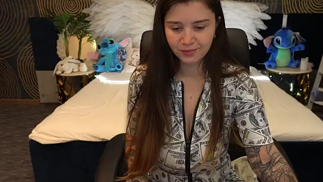 Snapshot of AmellyMilly chatting on October 19, 5:30 am AmellyMilly online show from October 19, 5:30 am