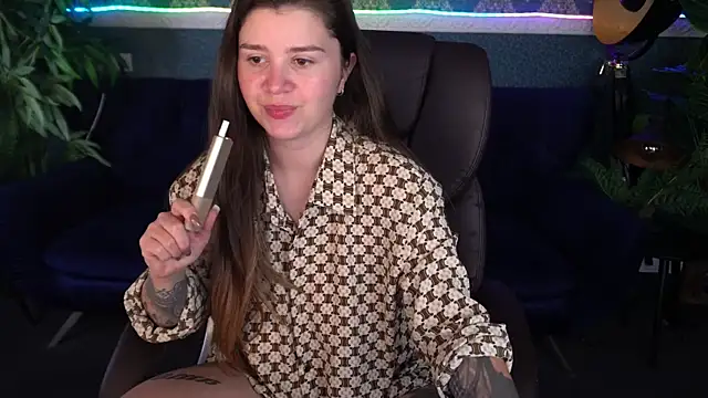 Snapshot of AmellyMilly chatting on October 26, 1:39 pm AmellyMilly online show from October 26, 1:39 pm