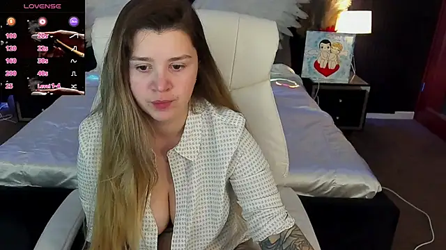 AmellyMilly online show from March 18, 8:12 pm