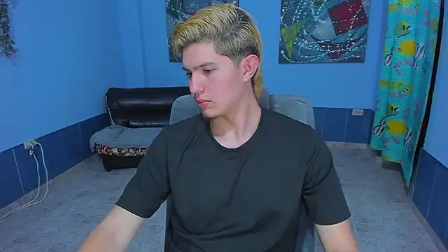 patrik 027 online show from September 19, 6:08 pm