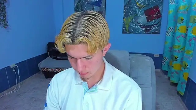 patrik 027 online show from September 21, 6:53 pm