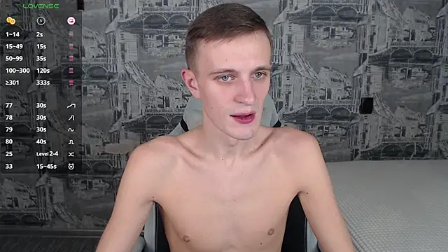 Snapshot of Oliver_Fresh chatting on April 28, 9:58 am Oliver Fresh online show from April 28, 9:58 am