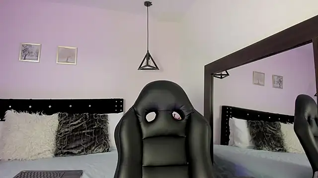 CeliWoods online show from September 24, 11:57 am