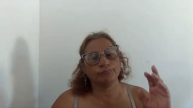 charrysexy1 online show from October 18, 3:24 pm