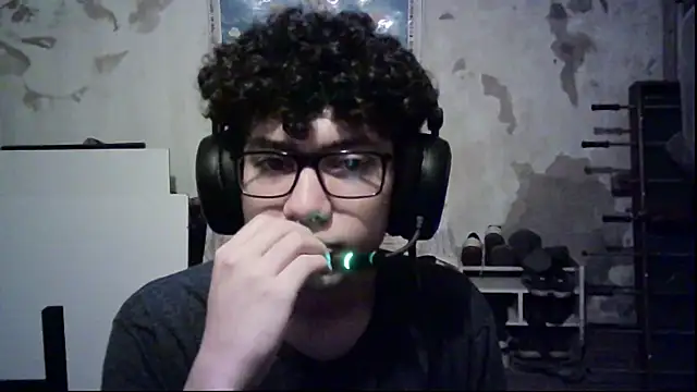 Emv2 online show from February 18, 2:40 am