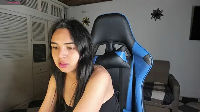 Miss Nicole online show from December 20, 3:14 am