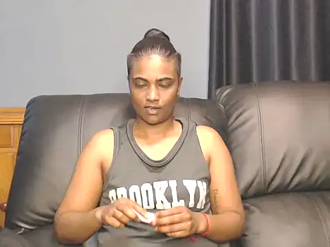 Snapshot of Dominate-stud chatting on February 6, 11:02 am Dominate-stud online show from February 6, 11:02 am