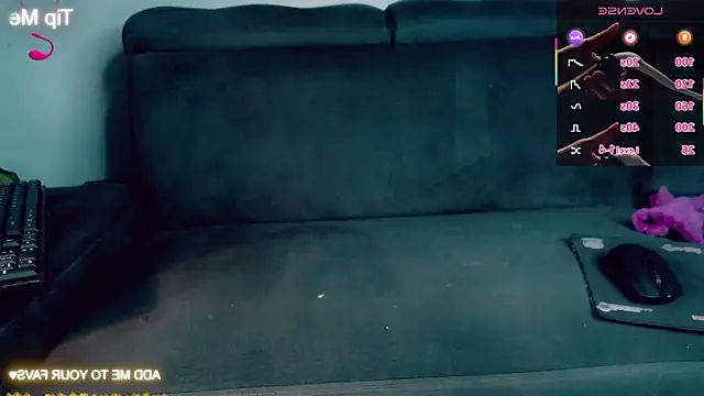 Snapshot of CharlotteBigCock chatting on March 14, 2:00 pm CharlotteBigCock online show from March 14, 2:00 pm