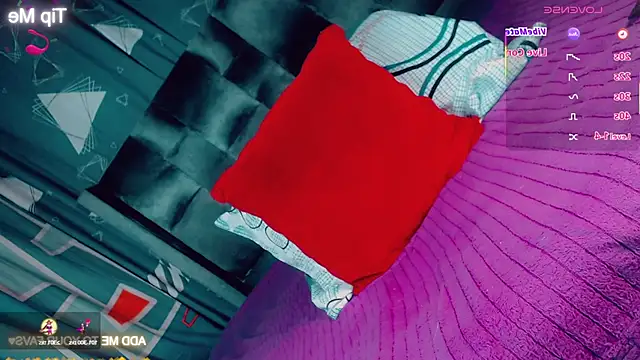 Snapshot of CharlotteBigCock chatting on March 28, 2:27 pm CharlotteBigCock online show from March 28, 2:27 pm