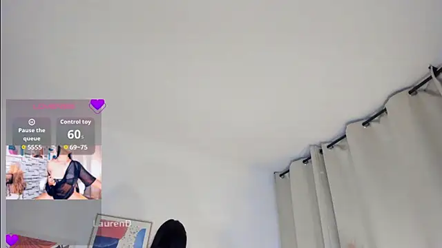 Misslaurenn online show from January 12, 11:32 pm