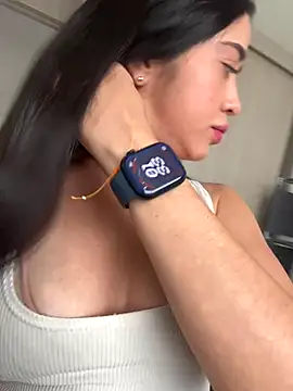 Reggie-Liam online show from September 24, 6:33 pm