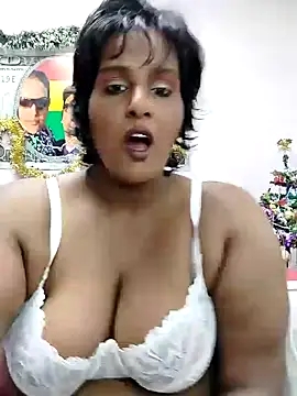 NWC4LYF online show from December 21, 7:49 pm