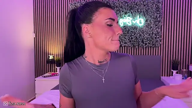 LizaRoxx online show from September 20, 8:43 pm