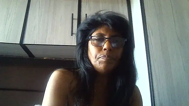 MsAttitude online show from January 30, 12:06 pm
