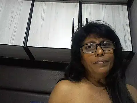 MsAttitude online show from November 22, 3:11 pm