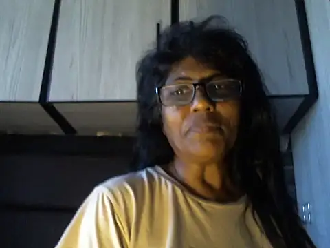 Snapshot of MsAttitude chatting on March 9, 6:39 am MsAttitude online show from March 9, 6:39 am