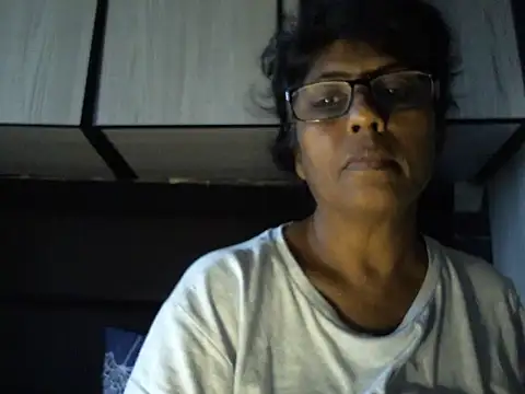 Snapshot of MsAttitude chatting on March 10, 5:56 am MsAttitude online show from March 10, 5:56 am