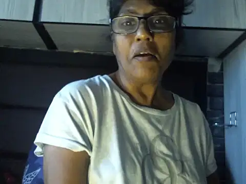 Snapshot of MsAttitude chatting on March 12, 6:08 am MsAttitude online show from March 12, 6:08 am