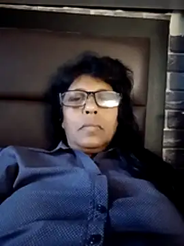 MsAttitude online show from May 12, 7:16 am