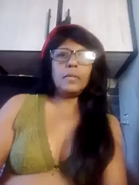 MsAttitude online show from May 15, 8:21 am
