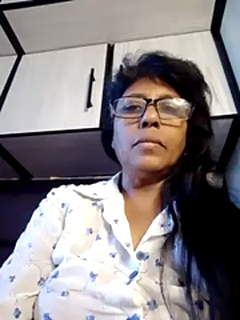 MsAttitude online show from May 18, 6:41 am