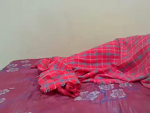 lovelybabra online show from October 12, 8:24 am