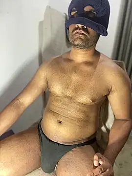 Snapshot of Lahirumadu2 chatting on March 8, 2:21 pm Lahirumadu2 online show from March 8, 2:21 pm